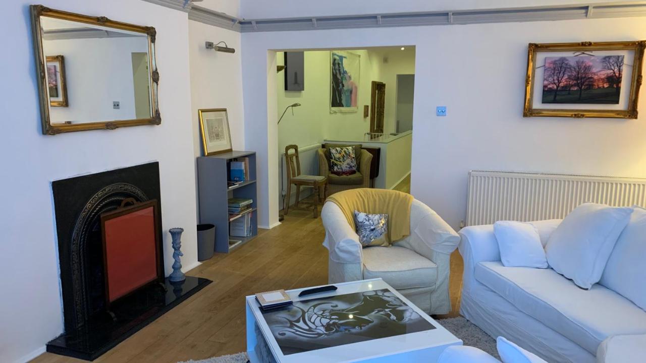 Spacious With Spectacular Views And Private Garden Vila Buxton  Exterior foto